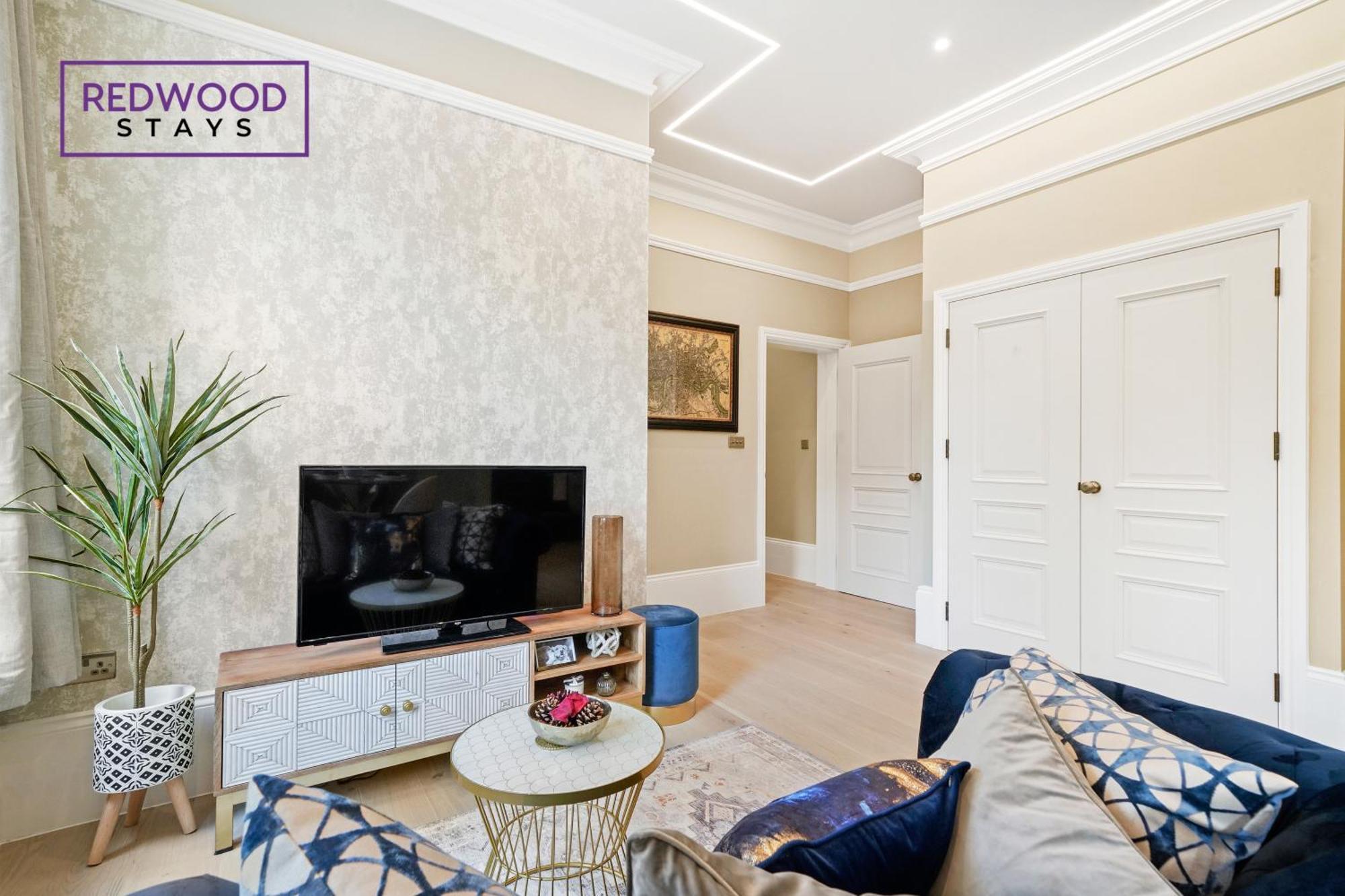 Quality 2 Bed 1 Bath For Contractors By Redwood * Reading