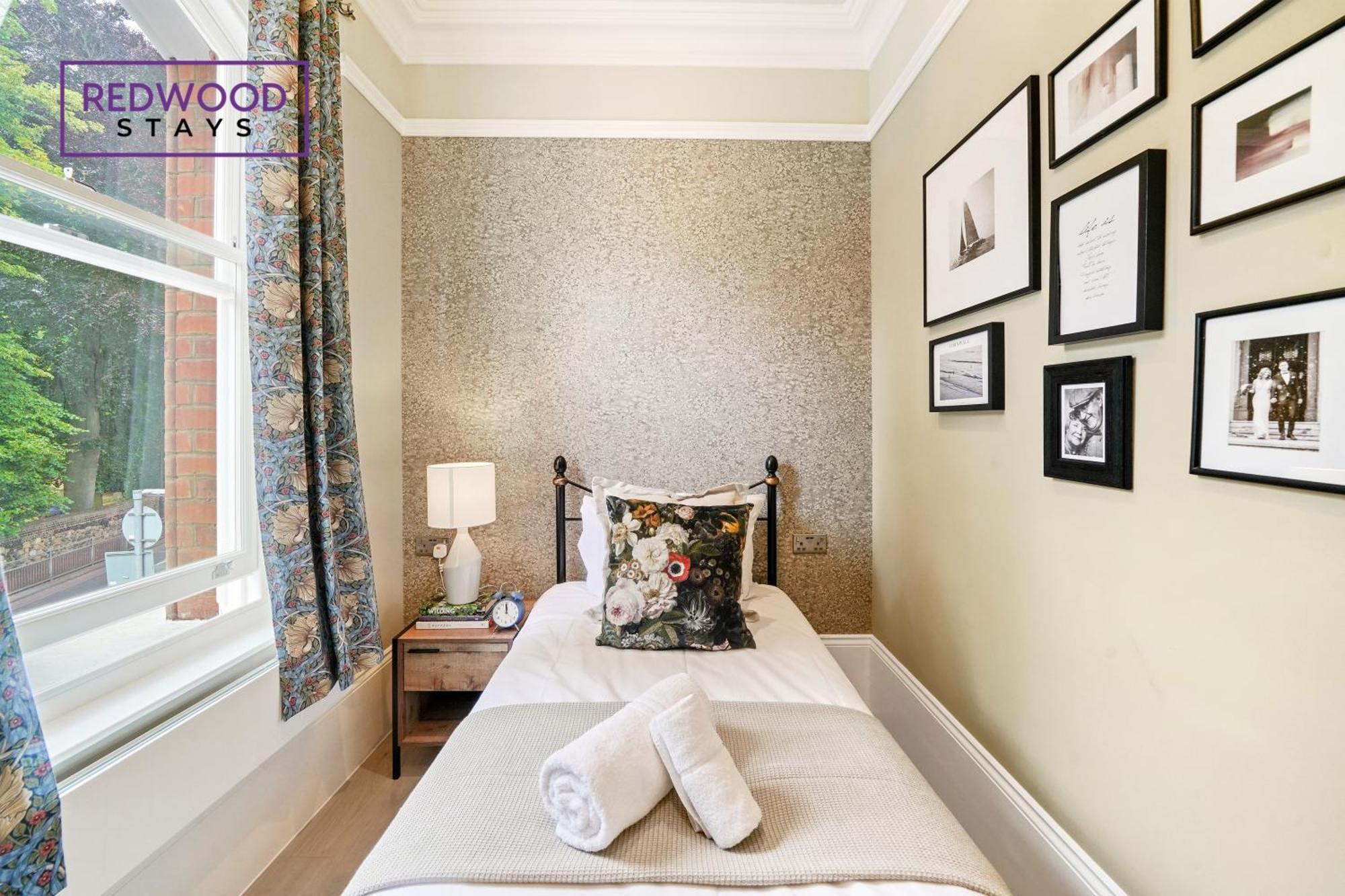 Quality 2 Bed 1 Bath For Contractors By Redwood Apartment Reading