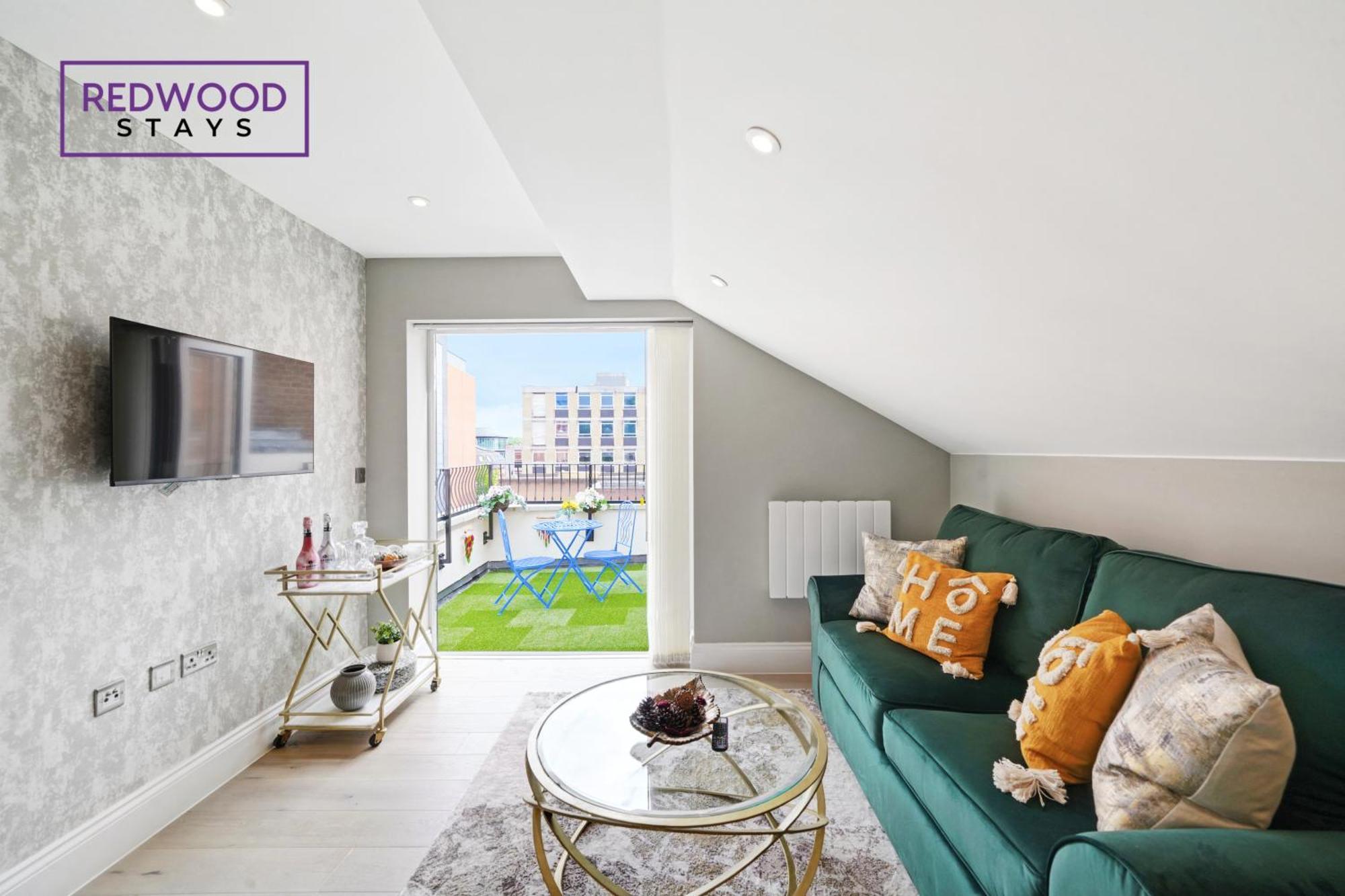 Apartment Quality 2 Bed 1 Bath For Contractors By Redwood Reading