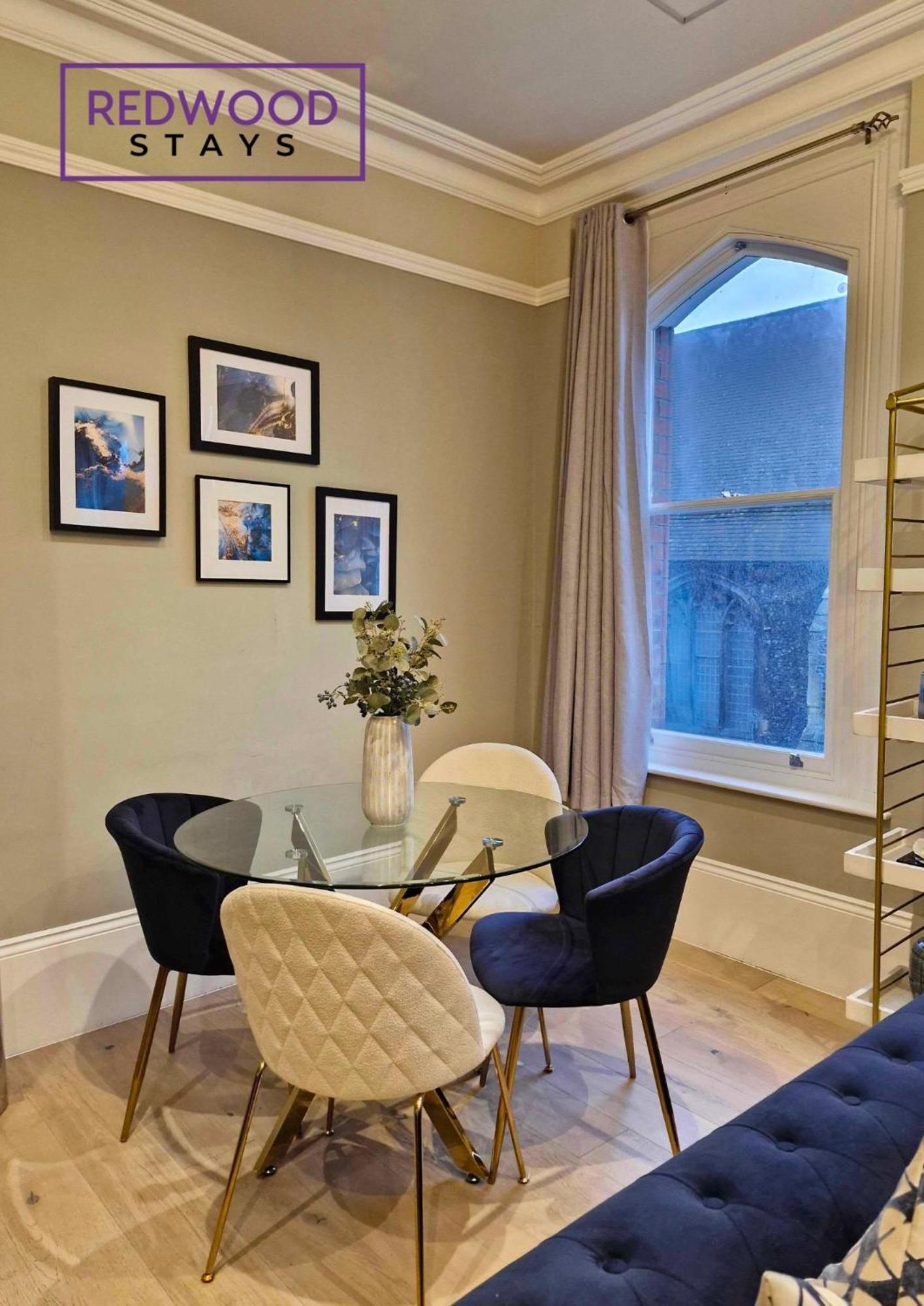 Quality 2 Bed 1 Bath For Contractors By Redwood *