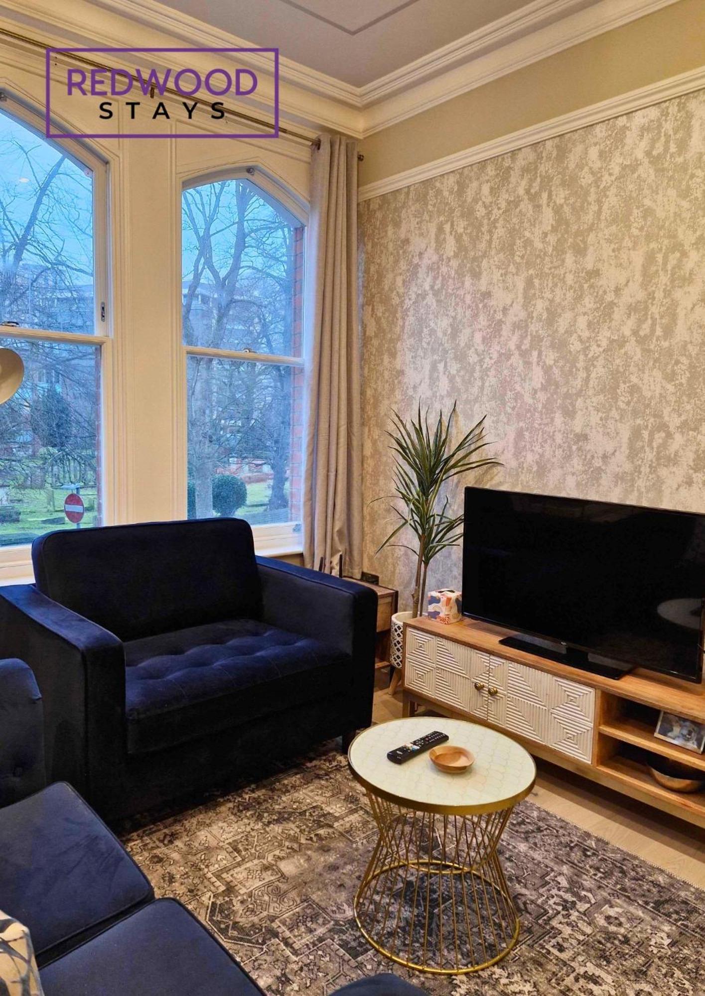 Quality 2 Bed 1 Bath For Contractors By Redwood * Reading